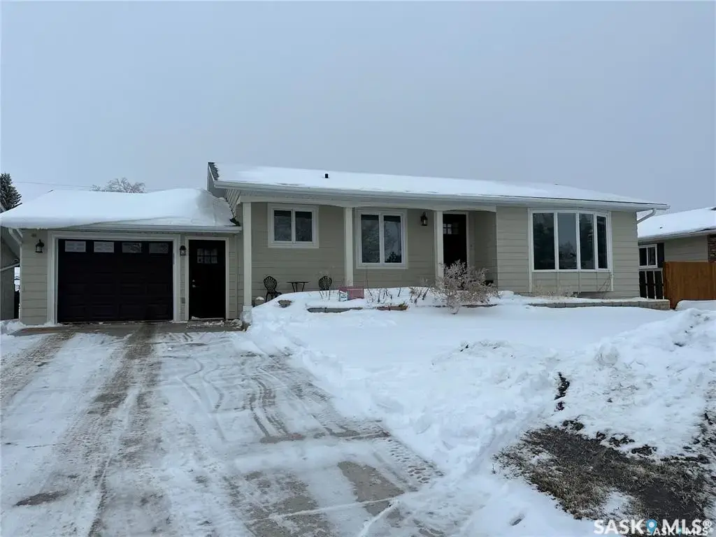 308 4th Street E, Carnduff