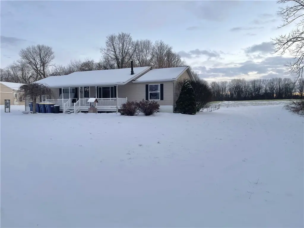 Photo of Listing #R1653878