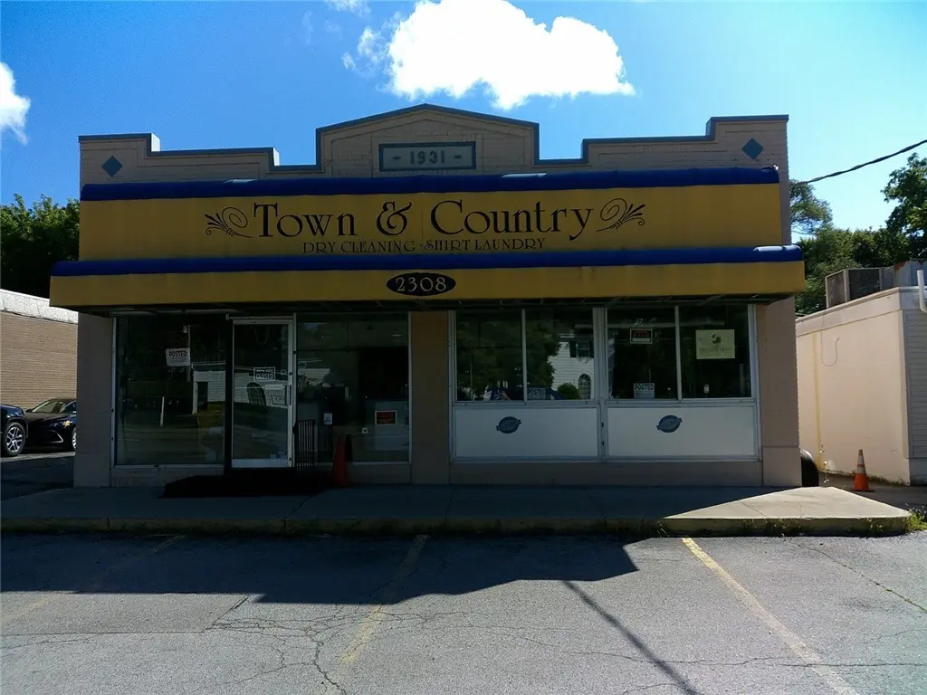 2308 Monroe Avenue, Brighton