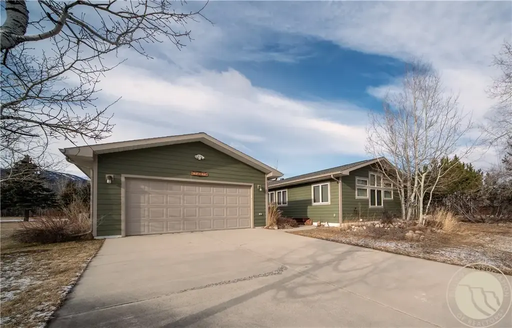 1007 Lazy M Street, Red Lodge