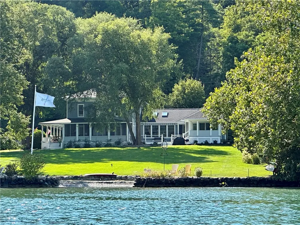 6985 State Route 21 South, South Bristol