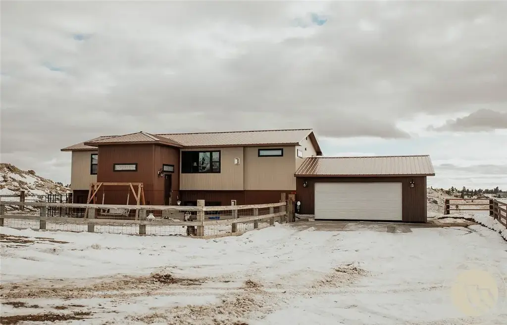 154 Old Divide Road, Roundup