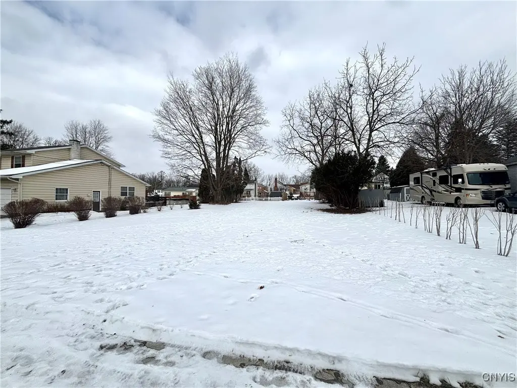 Photo of Listing #S1656224