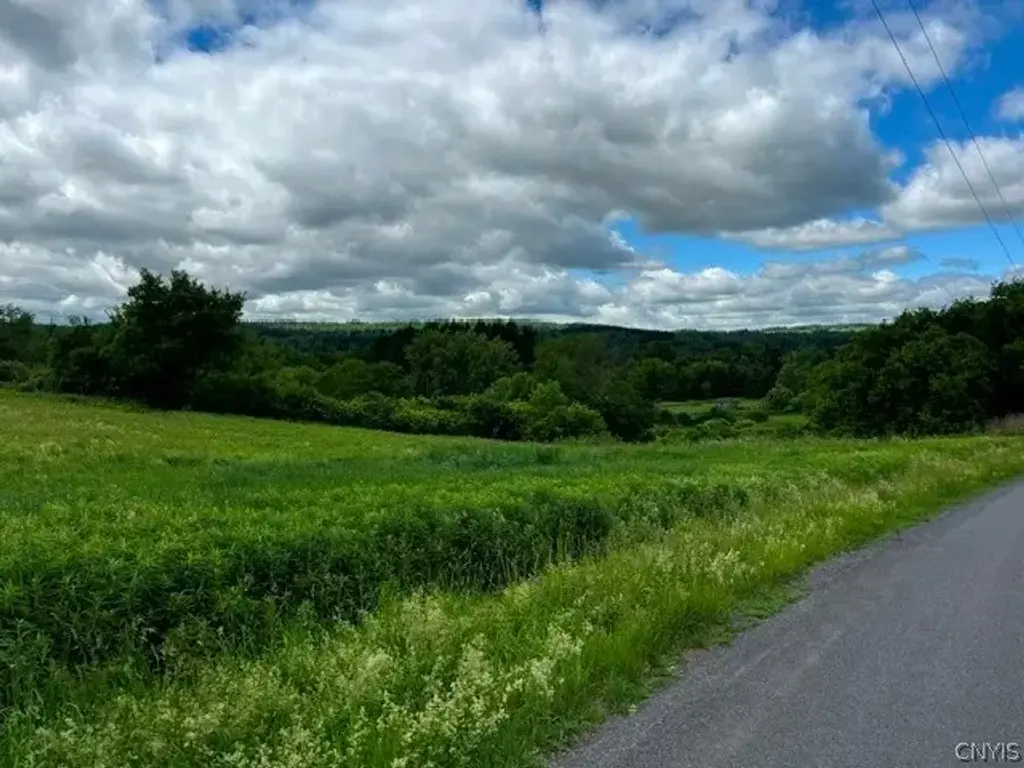 Lakeview Drive, Madison