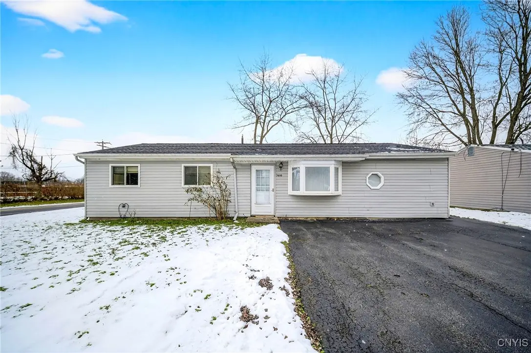 Photo of Listing #S1656428