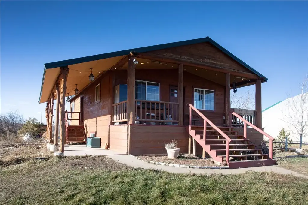 4909 Warren Loop, Hardin