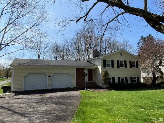 Photo of Listing #S1655892