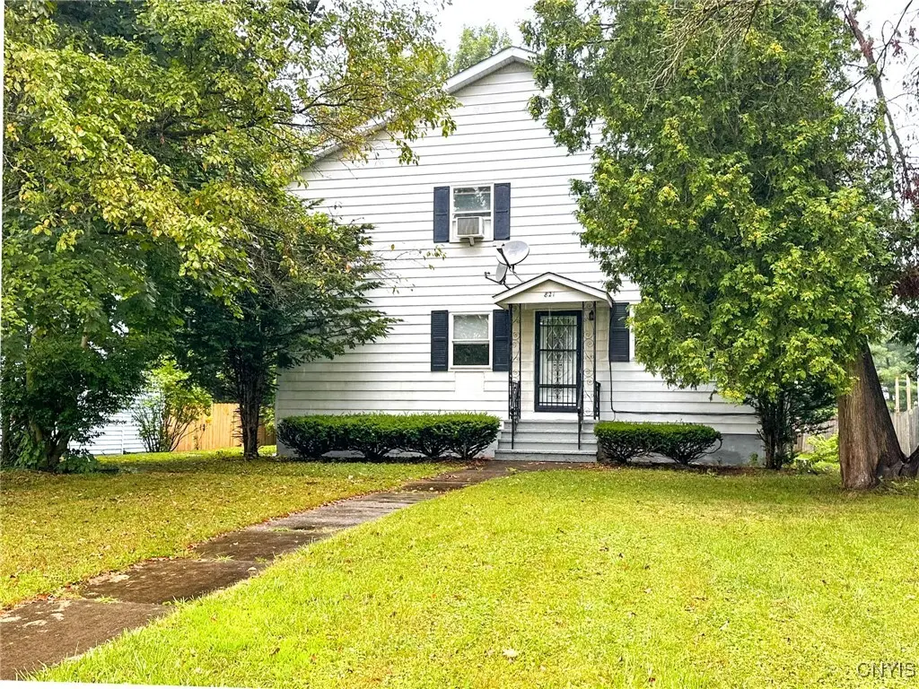 Photo of Listing #S1656995