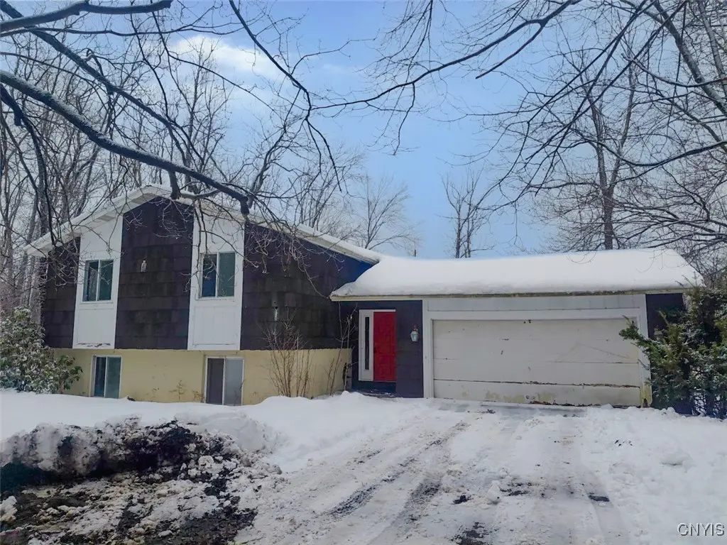 Photo of Listing #S1657444