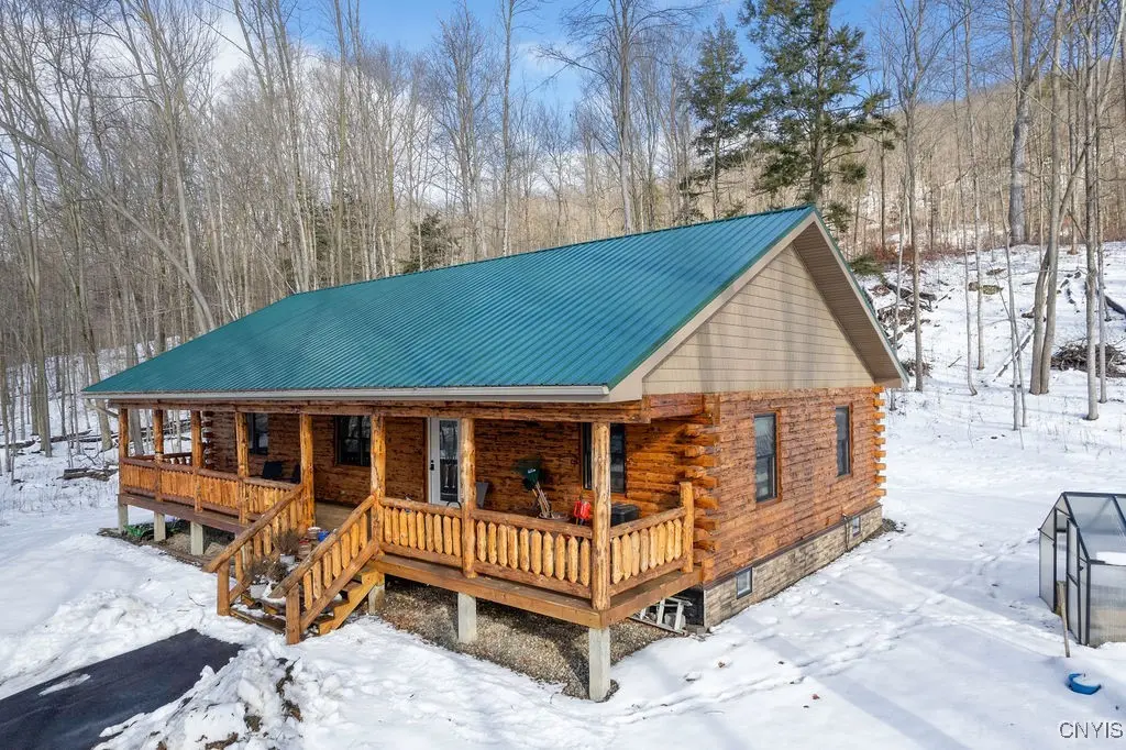 Photo of Listing #S1657022