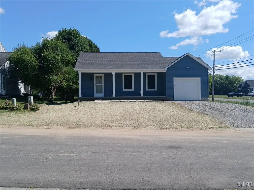 Photo of Listing #S1657684