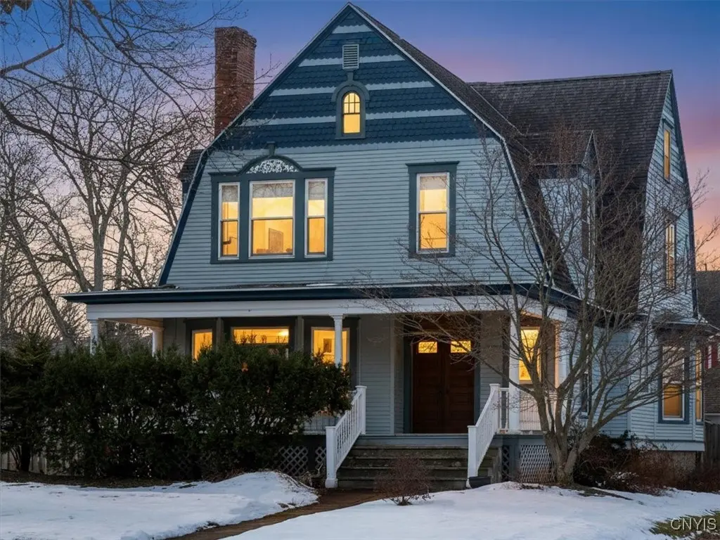 Photo of Listing #S1657829