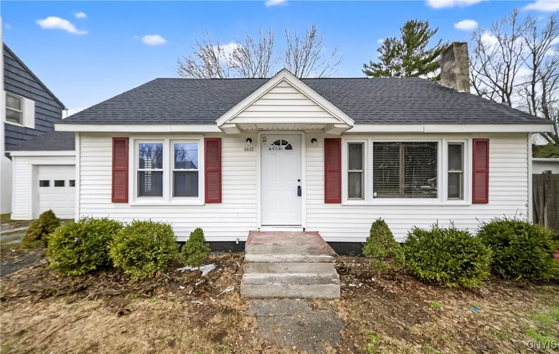 Photo of Listing #S1658160