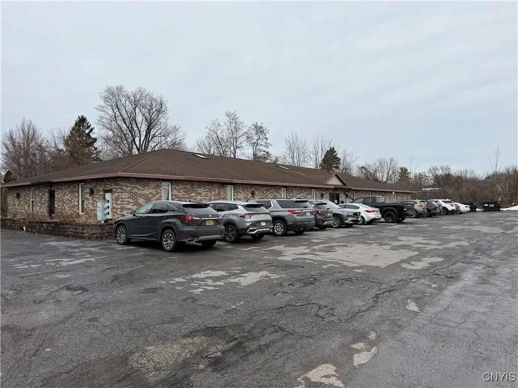 Photo of Listing #S1658457