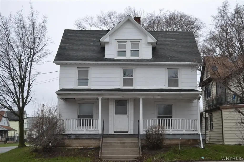 4670 Broadway, Cheektowaga