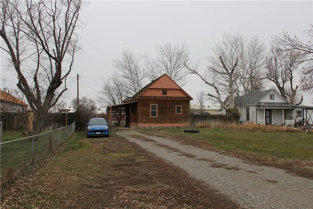 1444 West Lane, Billings
