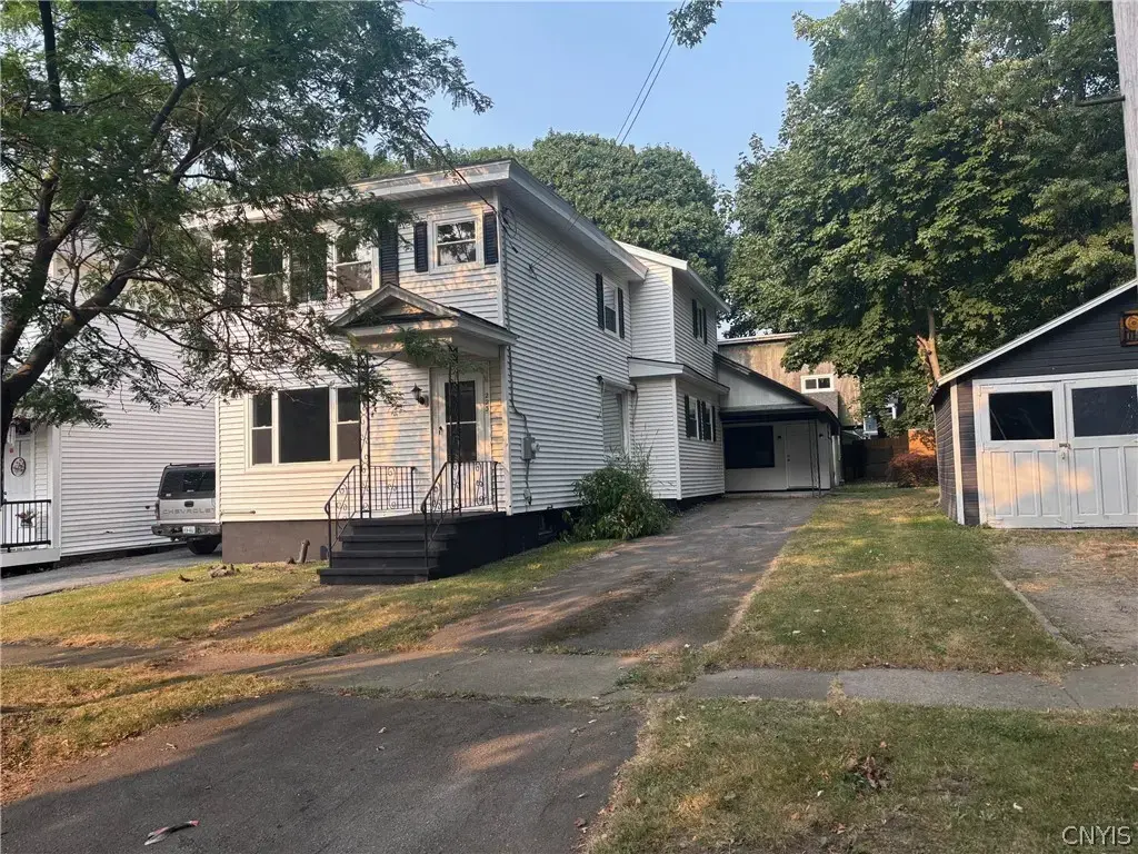 223 W 6th Street, Oswego