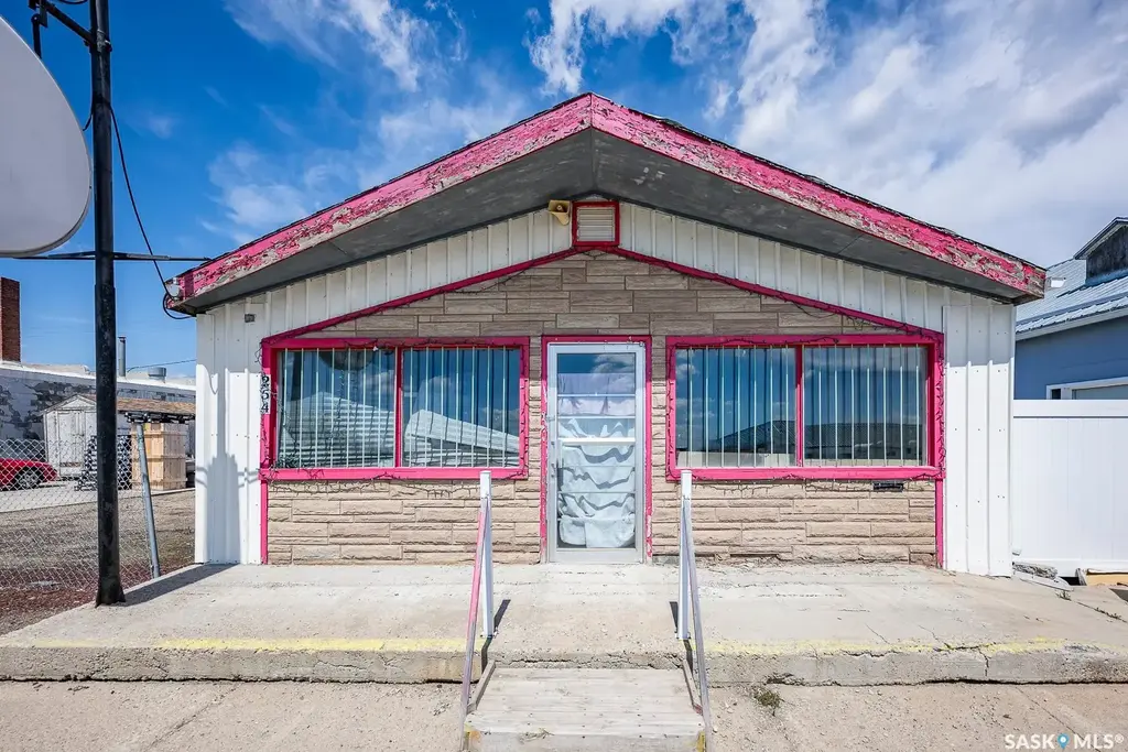 254 Railway Avenue, Southey