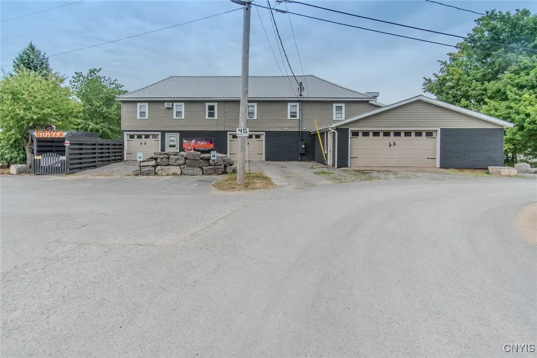 Photo of Listing #S1658959