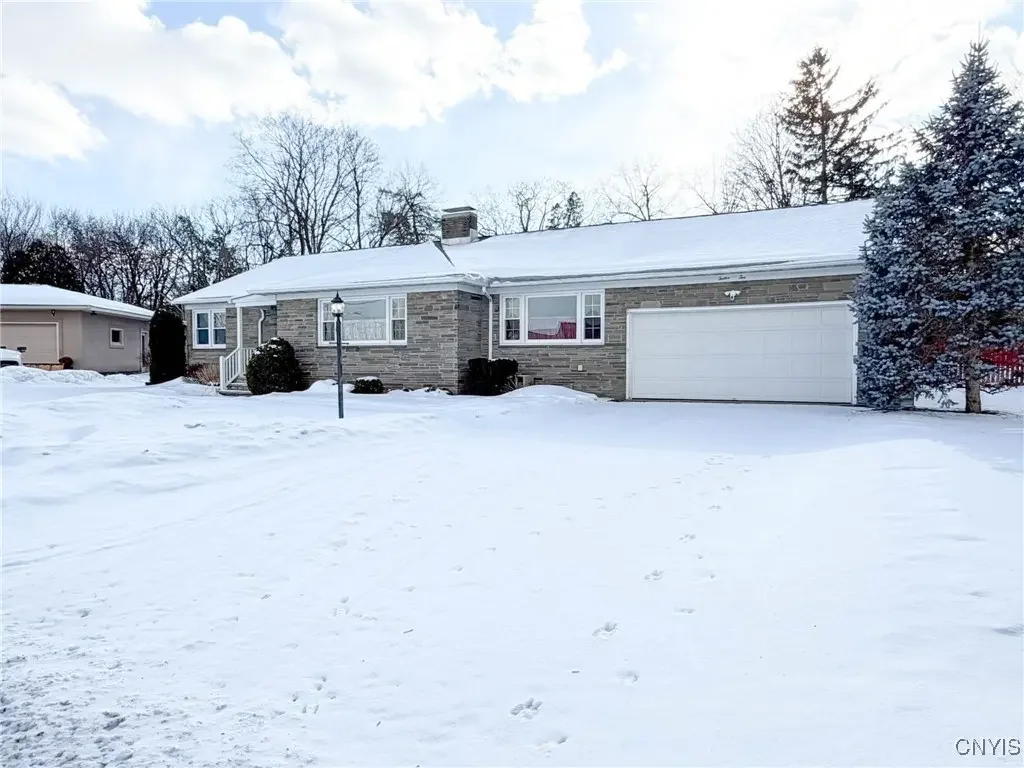 Photo of Listing #S1658996