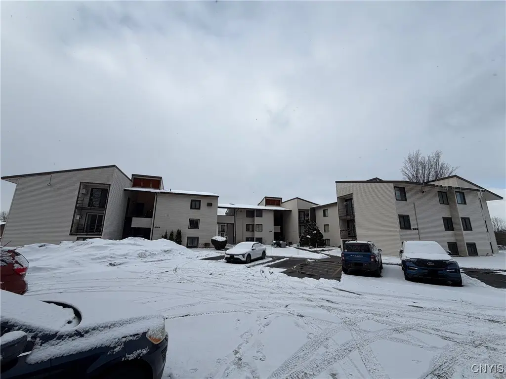 Photo of Listing #S1659237