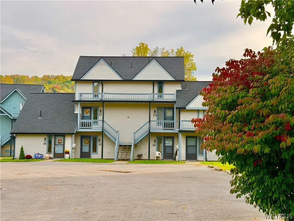 20 Wildflower, Ellicottville