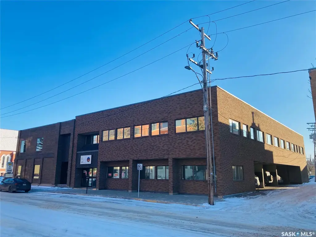 25 11th Street E, Prince Albert