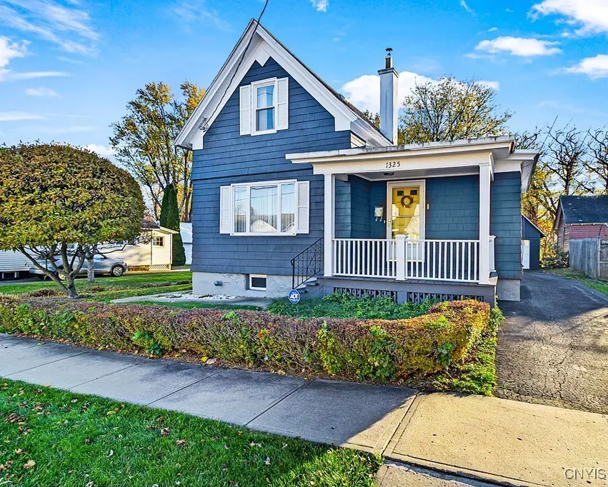 Photo of Listing #S1660095