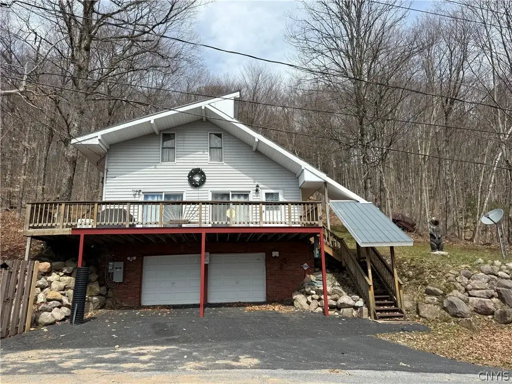 153 Cliff Road, Webb