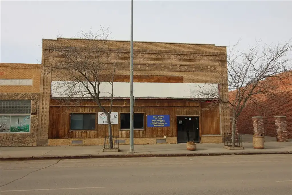 310 N Center Avenue, Hardin