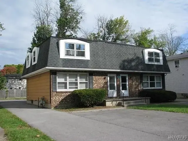 88 Pheasant Run Road, Amherst