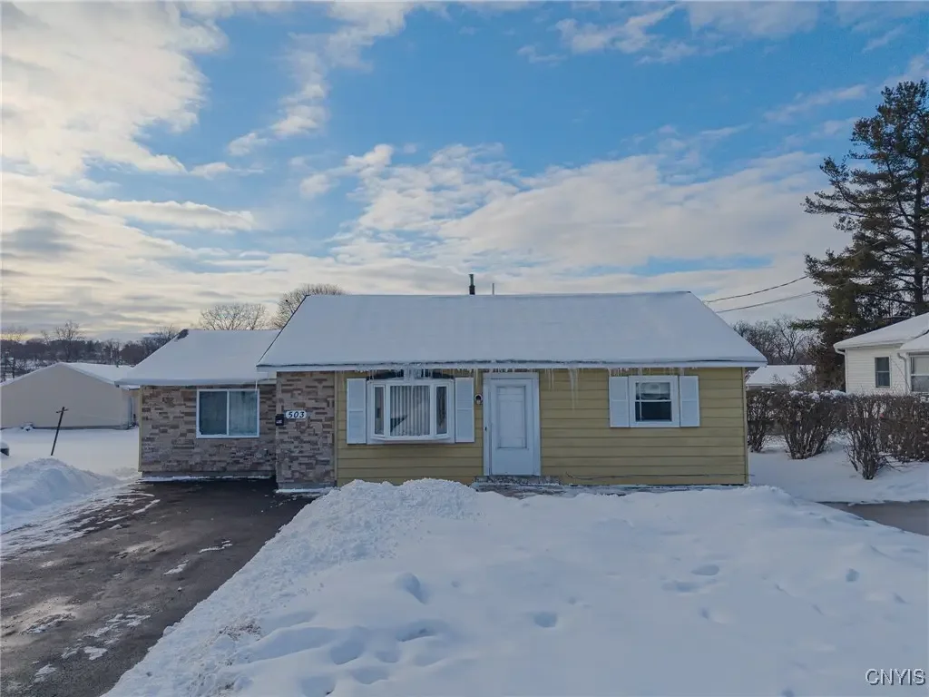 Photo of Listing #S1659122