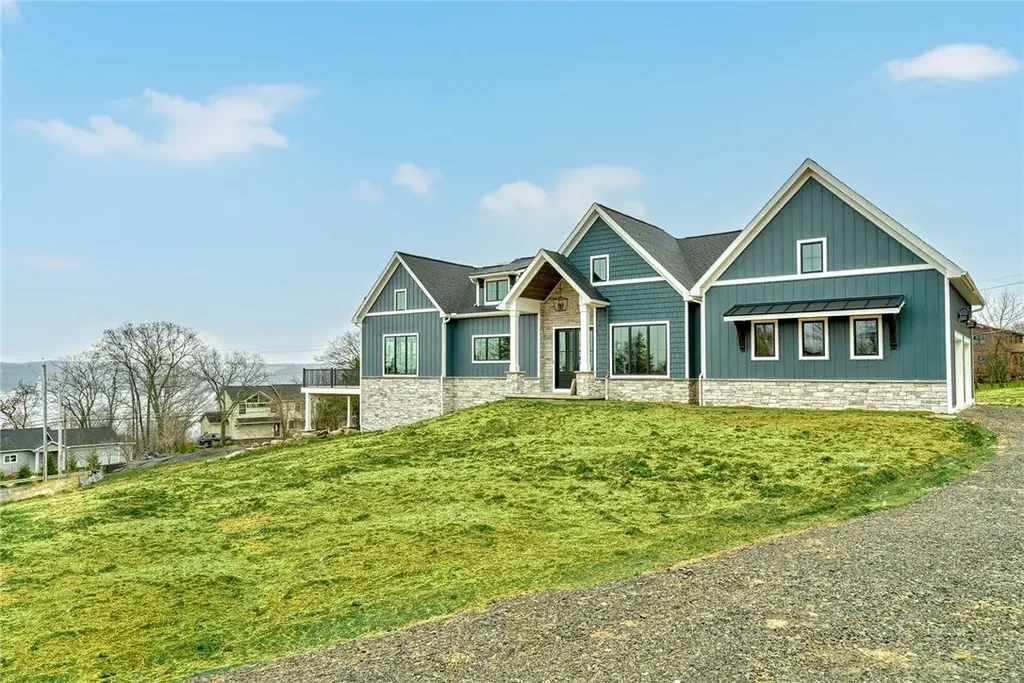 Lot 4 Mile Square Road, Mendon