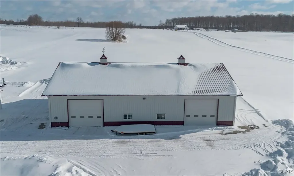 382 State Route 28, Columbia