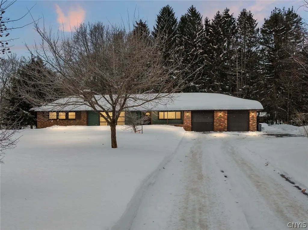 Photo of Listing #S1661261