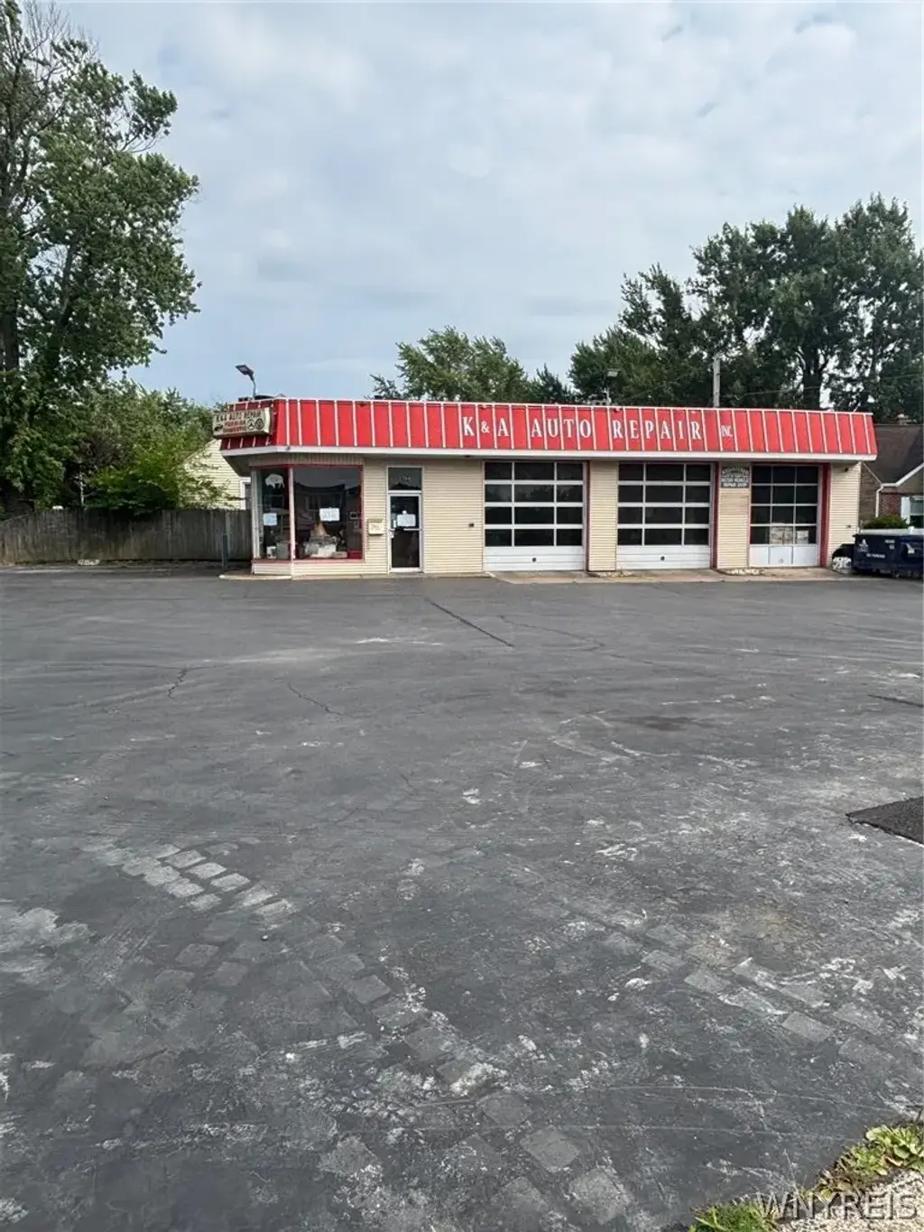 1784 Eggert Road, Amherst