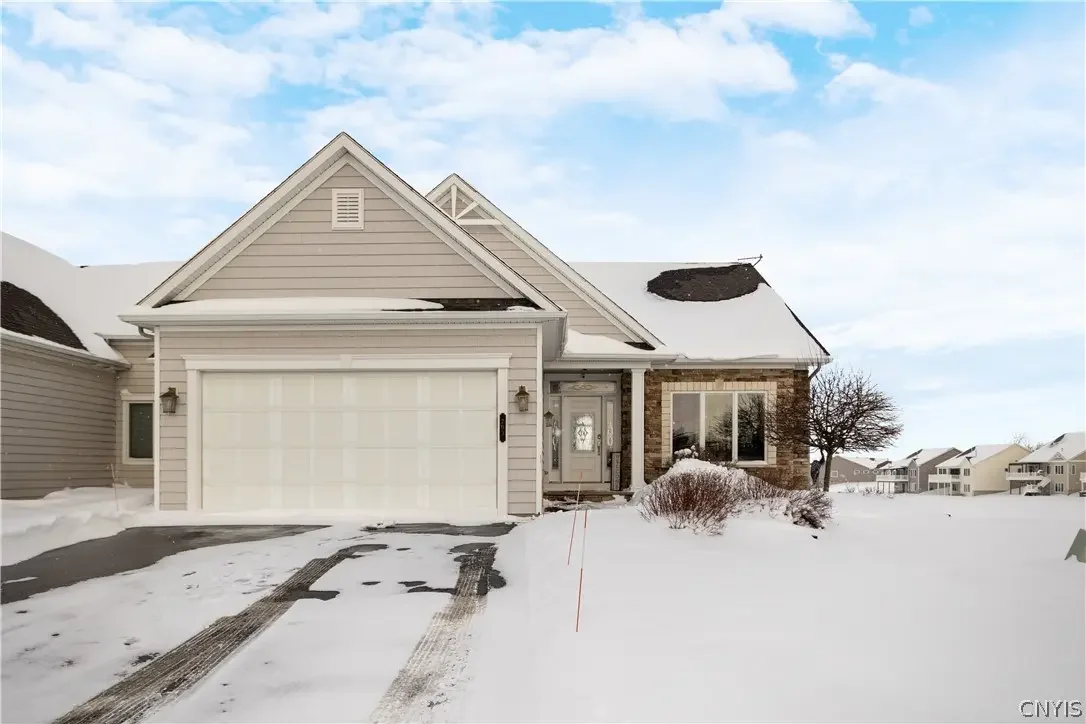 Photo of Listing #S1660357