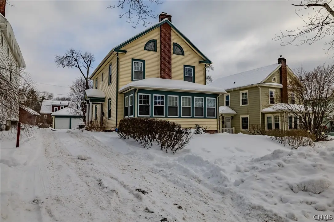 Photo of Listing #S1661350