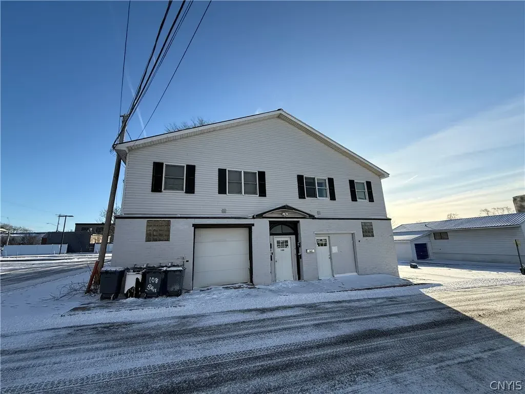 Photo of Listing #S1661701