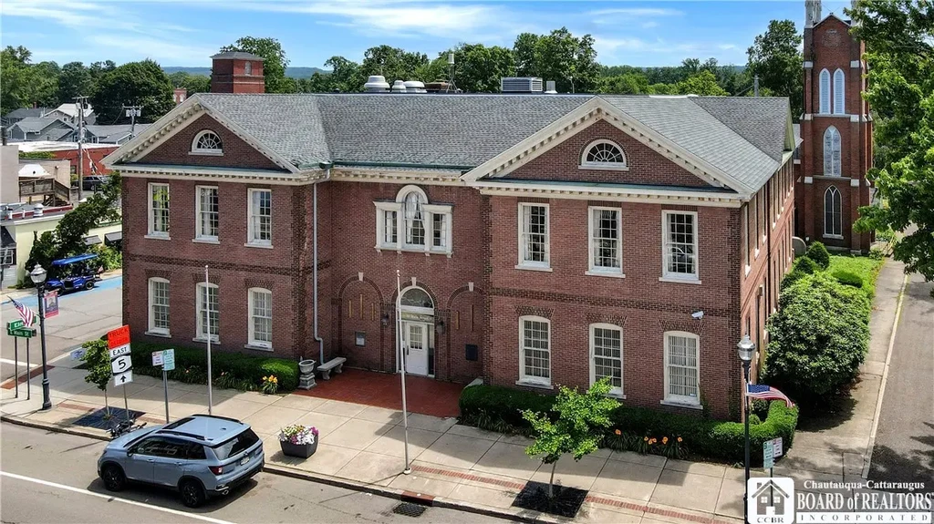 24-30 E Main Street, Westfield