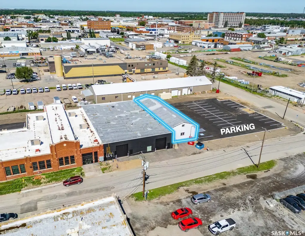 1300 8th Avenue 4, Regina