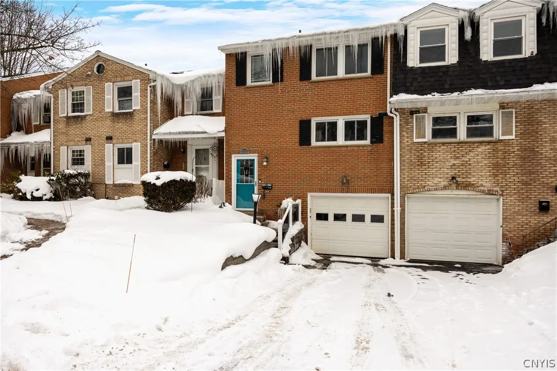 Photo of Listing #S1661874