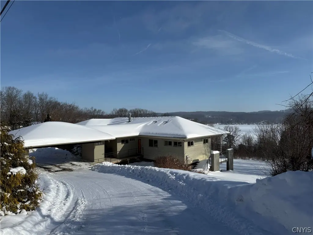 Photo of Listing #S1658590