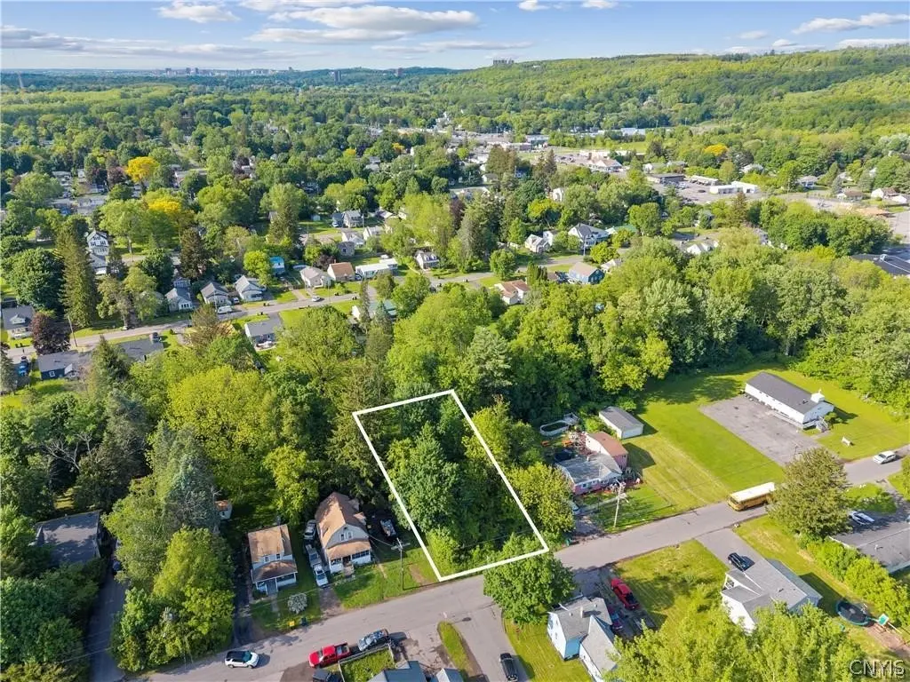 Photo of Listing #S1662083