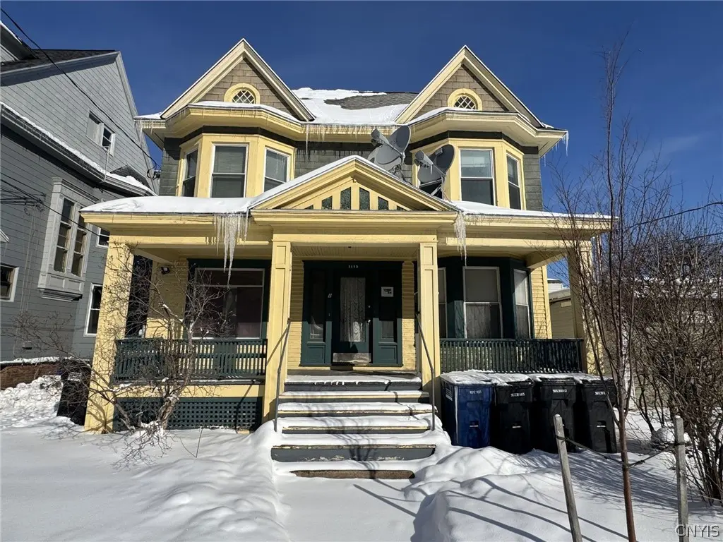 Photo of Listing #S1662221