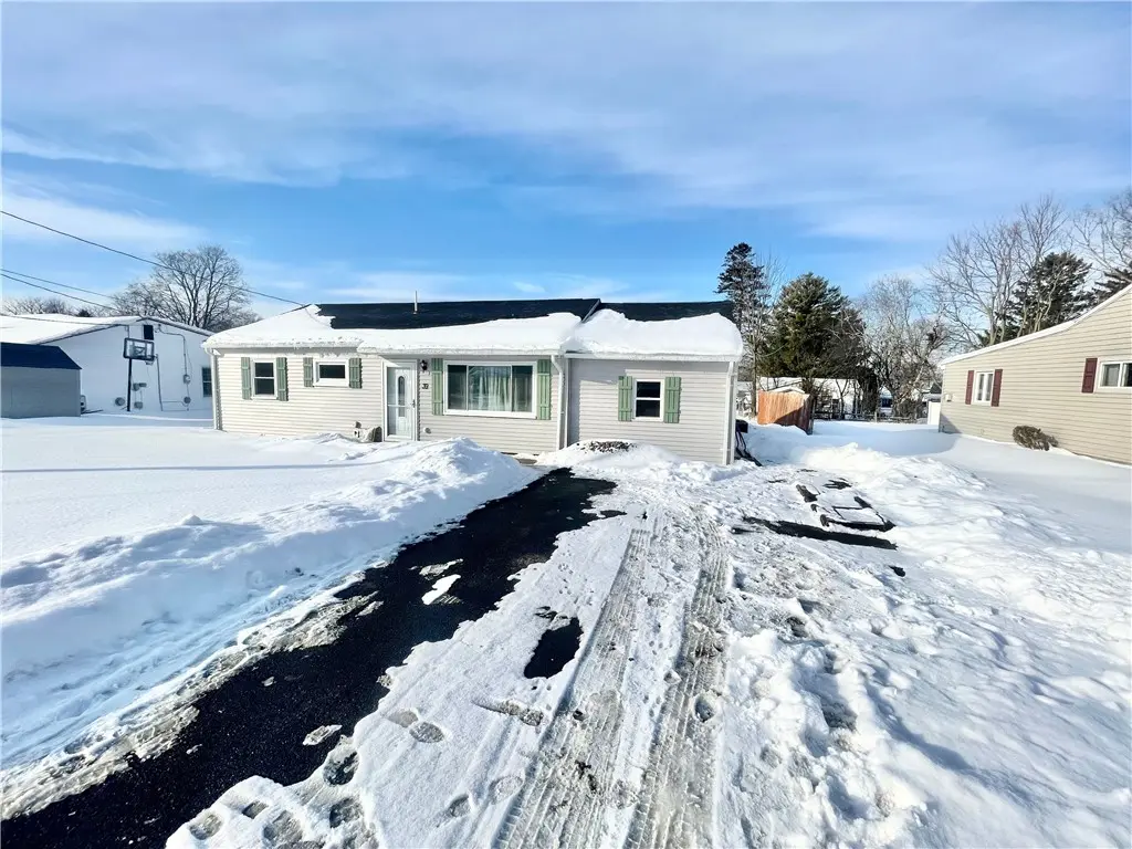 Photo of Listing #R1662261