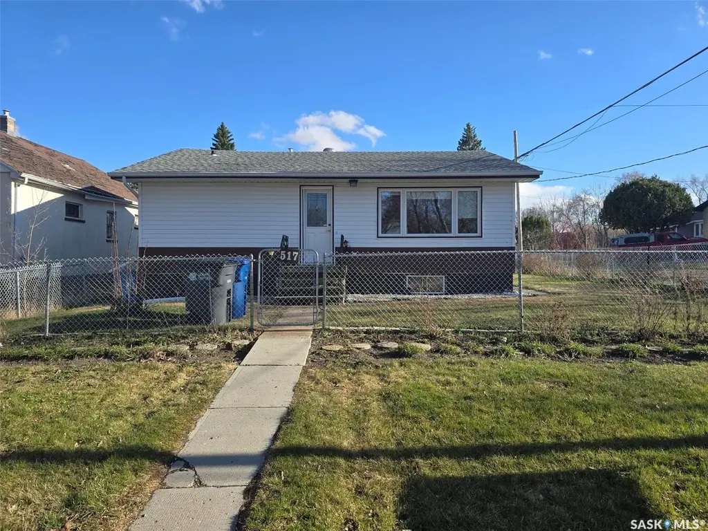 517 Nina Street, Broadview