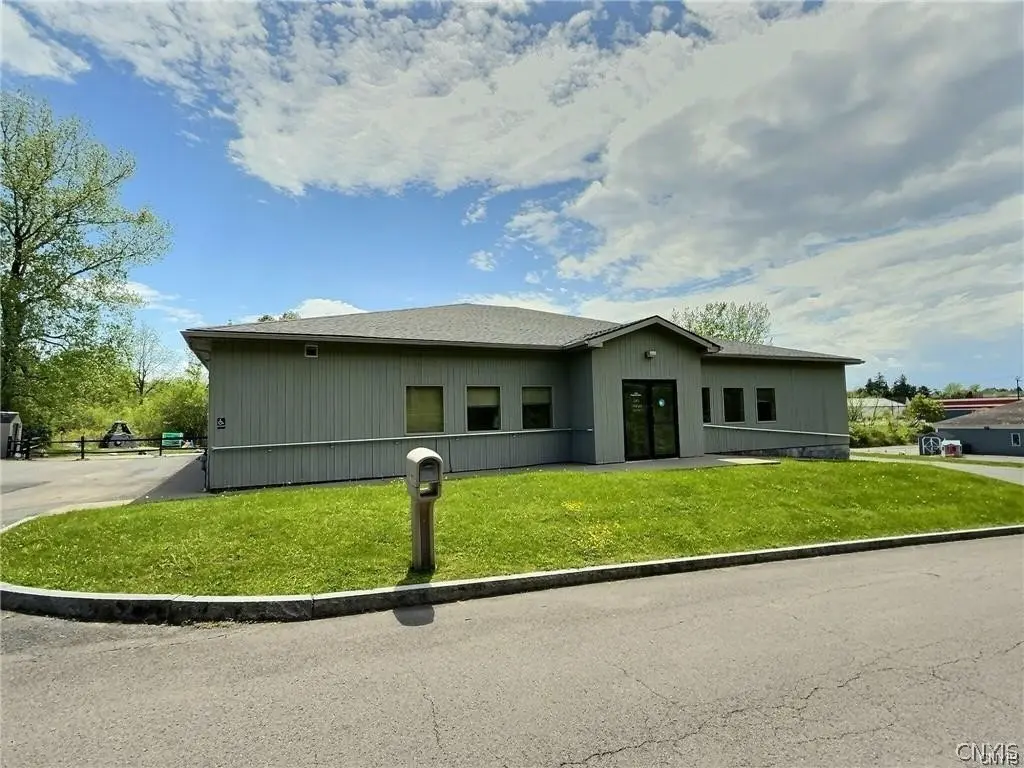 Photo of Listing #S1662332