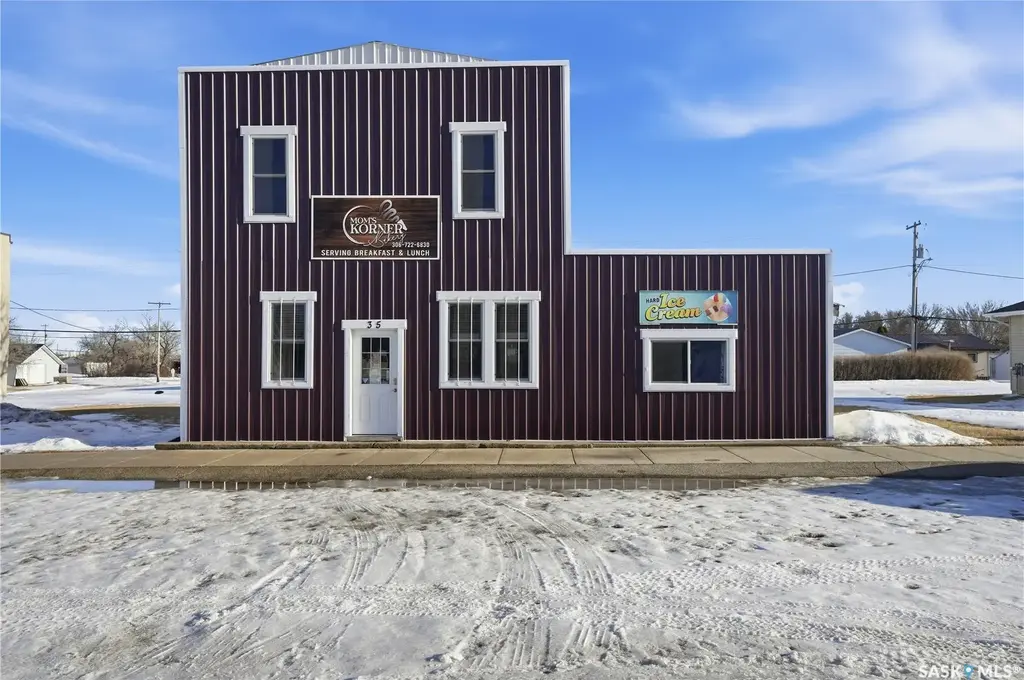 35 Main Street, Fillmore