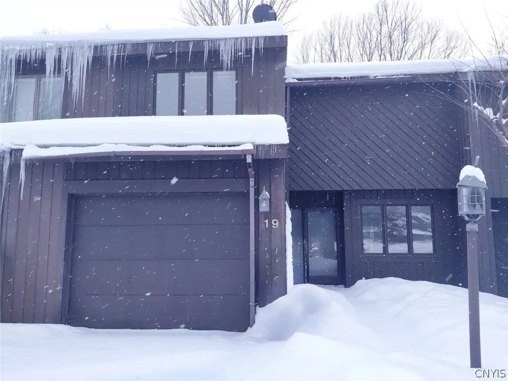 Photo of Listing #S1662370